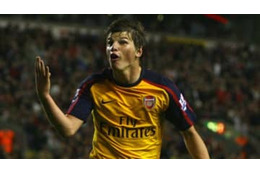 アルシャヴィン、リヴァプールを蹴散らした「伝説の4発」がこれ 画像