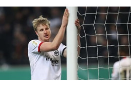 ブンデス再開！長谷部の同僚がやった「死んでも諦めない鬼クリア」を見よ 画像