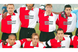 小野伸二とファンペルシー、2人でゴールを奪った「ワンツー」がこれ 画像