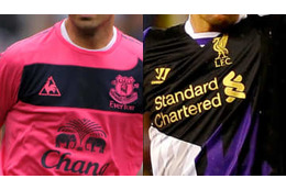 エヴァートンvsリヴァプール！「ちょっとダサいユニフォーム対決」 画像