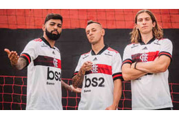 フラメンゴ、「70年代のクラシック感」漂う2020新アウェイユニフォームを発表！ 画像