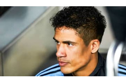 レアルDFヴァラン、CLでやってしまった「痛恨ミスシーン」がこれ 画像