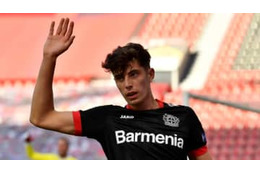 天才ハヴァーツの神パスを味方が台無しに！「とんでもない大失敗シュート」がこれ 画像