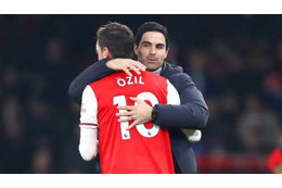 なぜエジルは欠場しているのか　アーセナル監督の答えは 画像