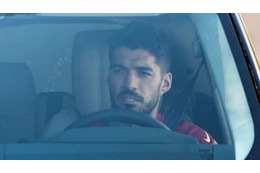 あのスアレス、「イタリア国籍取得試験」合格か！緊張の面持ちがこれ 画像