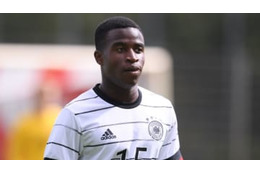 15歳ムココに「体中の骨を折ってやる」…シャルケ、ファンの愚行を謝罪 画像