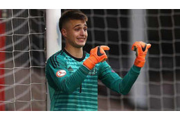 これがバルサ育ちGKだ！19歳天才の「足テクニック」 画像