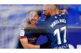 岡崎慎司、VARで取り消された「幻のファインゴール」とは 画像