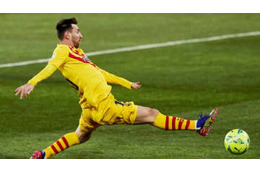 メッシ、ゴール減少の理由はこれ！？「最新スナイパーパス」が神精度だった 画像