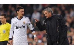 エジルの「スパーズなら引退」発言　モウリーニョはどう思ったのか 画像