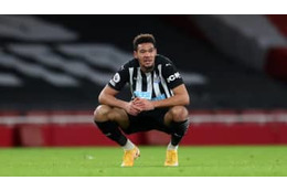 美容院でヘアカットしたから…ニューカッスルFW、懲戒処分へ 画像