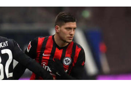 ヨヴィッチを使えと外圧…フランクフルト監督「口出しさせない」と怒り 画像