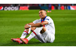 バルサ粉砕のエムバペ 「1試合で将来を決めるのはバカ」と発言 画像