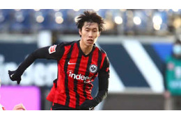 鎌田大地、王者バイエルンを沈めた「1ゴール1アシスト」がこれだ（動画あり） 画像