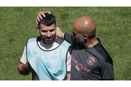 アグエロ父怒る「グアルディオラの涙、どうせウソ泣きだ」 画像