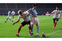 「ちゃんとやろ」 U-24日本代表DF橋岡、同世代からも説教されたシーン 画像