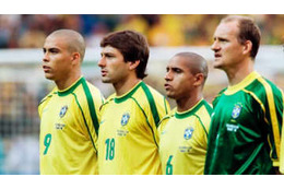 「日本のJリーグ移籍は後悔してない」PSGレオナルドが断言！その理由は神ジーコ 画像