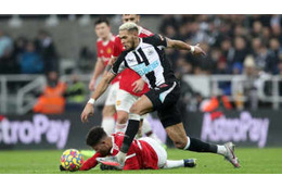 ニューカッスル、60億円FWをなんと守備的MFにコンバート！その理由とは 画像