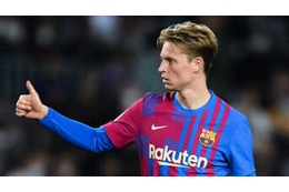 バイエルン、1月中にデヨング獲得を狙う？会長は補強否定 画像