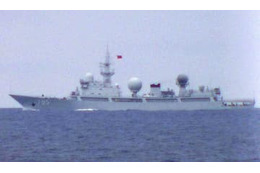 中国の情報収集艦が太平洋へ 画像