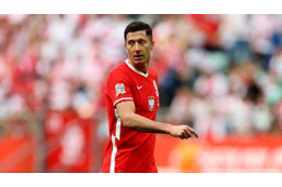 レヴァンドフスキ、バルサ移籍なら給与5割カットか　その金額は 画像