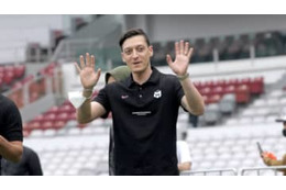 エジル、ゲーマー転向か！プロ級にうまい「大人気ゲーム」とは 画像