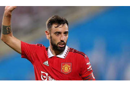 ブルーノ・フェルナンデス、ファンに「鶏肉食う？」動画が話題 画像