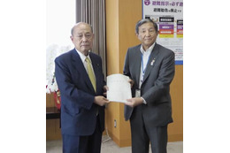 「臨時情報」で財政支援を 画像