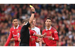 ロナウド、ゴール“奪取”も主審が認めず…逆にイエローを貰う 画像