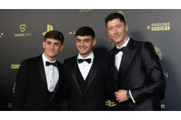 レヴァンドフスキ、バロンドール授与式の「金腕時計」は日本製！値段がヤバい 画像