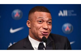 サッカーの歴史上「給料総額が最も高い契約」の選手、TOP7 画像