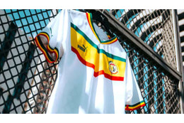 セネガル代表、カタールW杯ユニフォームは「2002日韓大会」チームを称えるデザイン 画像