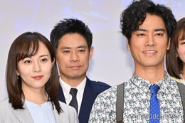 桐谷健太、サプライズに感無量 比嘉愛未は異性のキュンポイント明かす＜ケイジとケンジ、時々ハンジ。＞ 画像