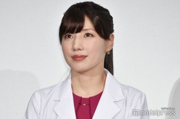 仲里依紗、暗髪＆白衣姿でギャップ披露「浮いてないかな」観客に思わず確認＜TOKYO MER～走る緊急救命室～＞ 画像