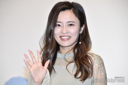 小島瑠璃子、結婚後初の公の場 画像