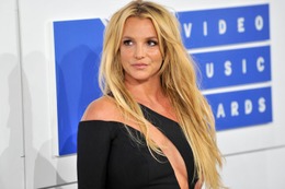 ブリトニー・スピアーズ、12歳年下夫と破局報道 画像