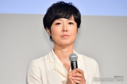 有働由美子、“階段踏み外し顔面強打”負傷した姿で「news zero」生出演 卒業報告も 画像