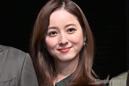 佐々木希、学生時代から憧れの人明かす「大好きです。今も」＜アイのない恋人たち＞ 画像