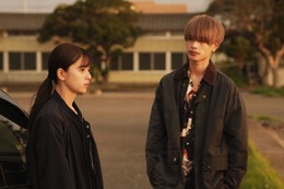 齋藤飛鳥＆なにわ男子・高橋恭平、意味深2ショット「映画 マイホームヒーロー」場面写真一挙解禁 画像