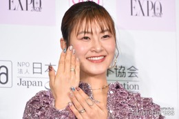 村上佳菜子“サプライズ”婚約報告が話題「突然でびっくり」「見たことない発表で面白い」 画像