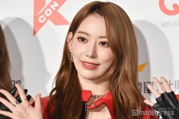 LE SSERAFIM・SAKURA、“黒髪ぱっつん”で雰囲気ガラリ「新鮮」「最高に似合う」と反響続々 画像