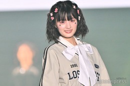 鶴嶋乃愛、美脚透けるタイツがSEXY【TGC 和歌山 2024】 画像