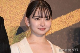 山田杏奈、“金カム”衣装姿の寝顔ショットに反響続々「可愛すぎ」「天使」 画像