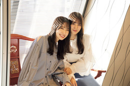 日向坂46小坂菜緒＆金村美玖が密着「私も菜緒に甘えに行ったり…」“なおみく”コンビの変化・各期への想い語る＜H46 MODE vol.1＞ 画像