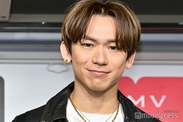 EXILE NAOTO、40歳で初写真集 “食事制限と水抜き”で仕上げた肉体美披露「体は商売道具の1つ」 画像