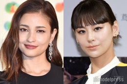 西内まりや＆黒木メイサ、密着2ショットが話題「ほろ酔い？」「笑顔が素敵すぎる」 画像