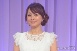 渡辺美奈代“顔出し”家族ショット公開 イケメン息子も話題に 画像