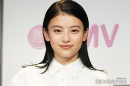 「ブルーモーメント」ヒロインの美女・出口夏希って？中国出身のモデル・3クール連続ドラマ出演で注目集める＜プロフィール＞ 画像