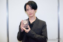 Travis Japan川島如恵留、ポーカー大会「P1GRAND PRIX」で優勝　ファンの応援に感謝「色んなことに挑戦できたので大満足」 画像