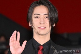 KAT-TUN亀梨和也、森香澄のハプニングに即ツッコミ 雨天イベントで観客気遣う「サービス精神フル稼働で」【ゲームの名は誘拐】 画像